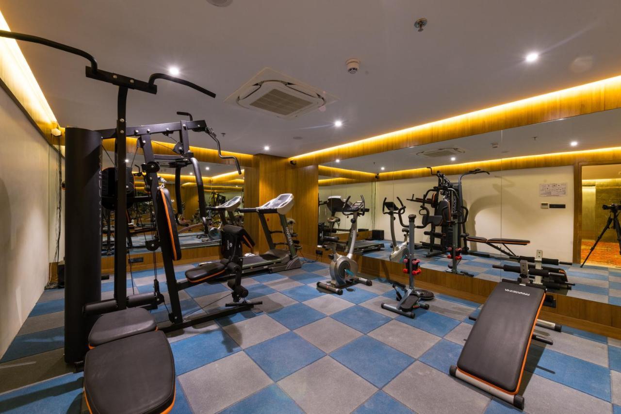 The Fern Residency, Jamnagar Hotel Buitenkant foto
