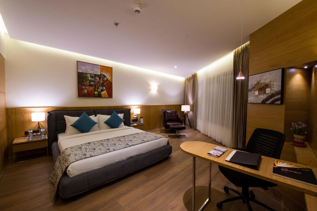 The Fern Residency, Jamnagar Hotel Buitenkant foto